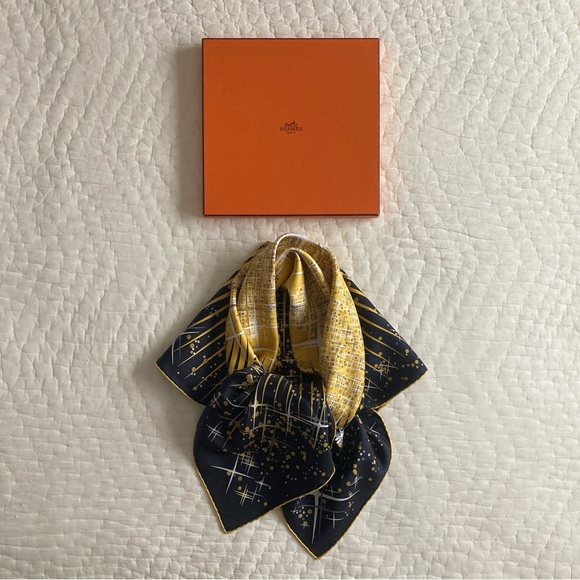 Brand New Hermes Magic Kelly Silk Scarf - Picture 16 of 16